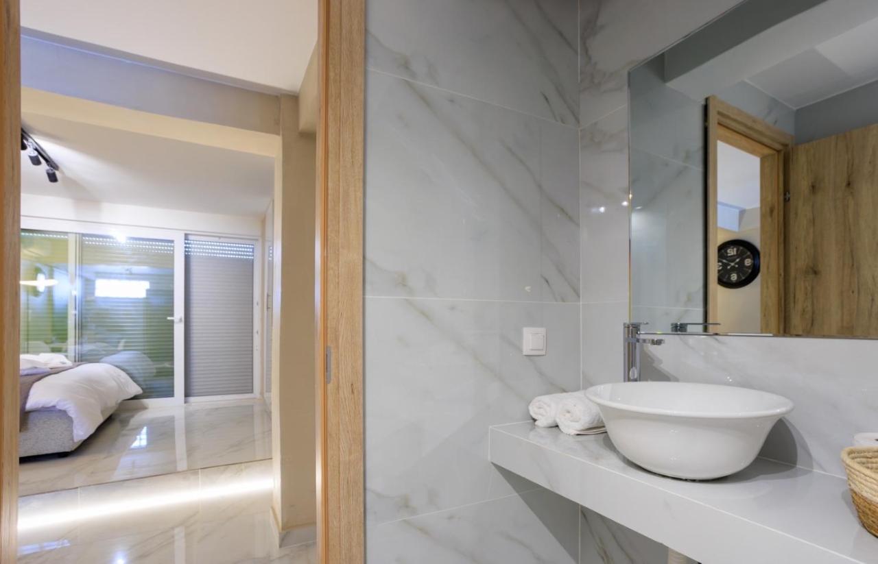 Aiolos New Smyrni View Loft Suite Atenas Exterior foto